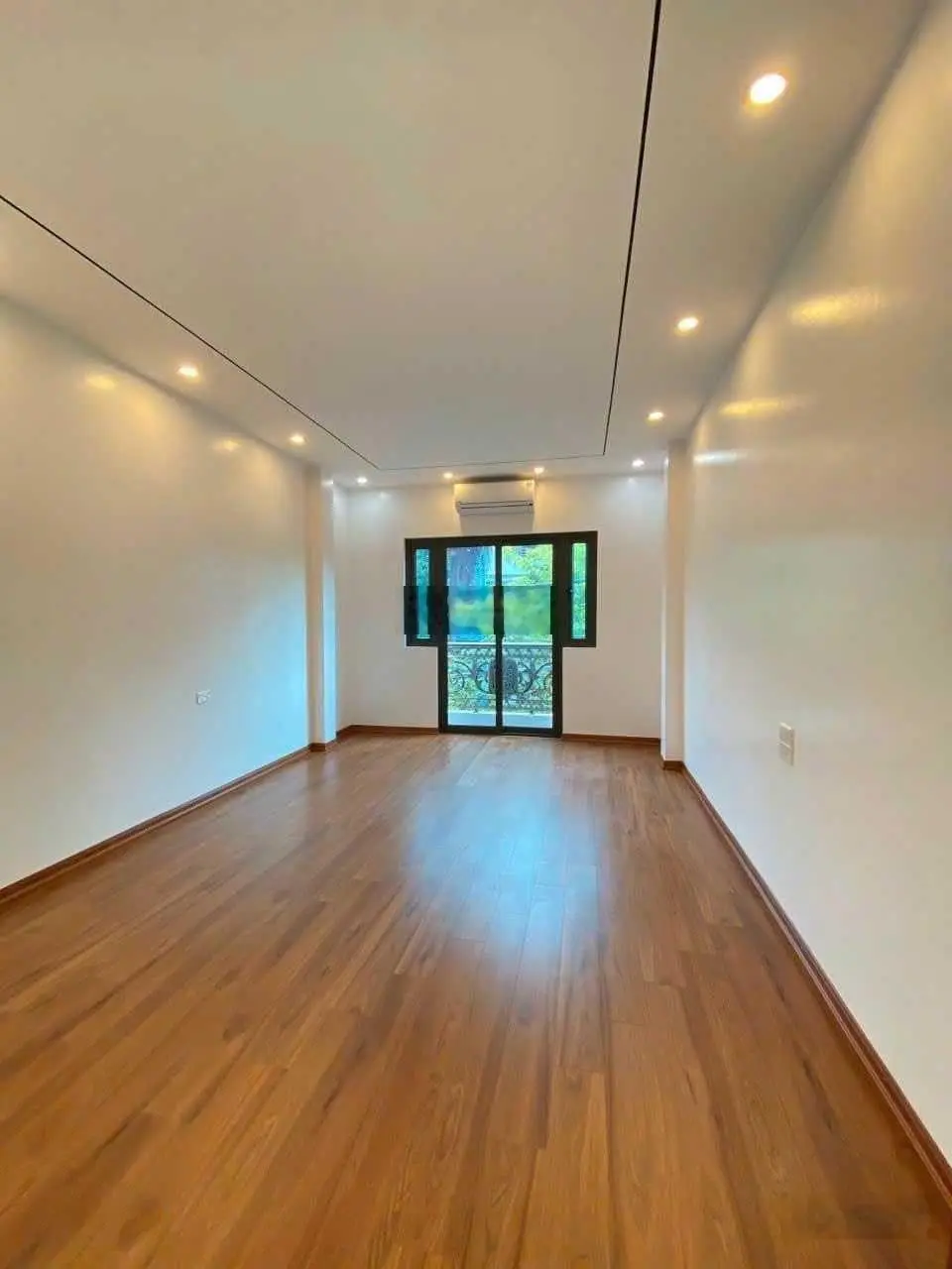 Nhà đẹp giá rẻ gần Tân Lập - Thị trấn Trạm Trôi, Cách Đúng Một Mặt Nhà Ra Đường Ô Tô, Giá 3,4 tỷ