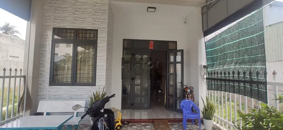 BÁN NHÀ CẤP 4