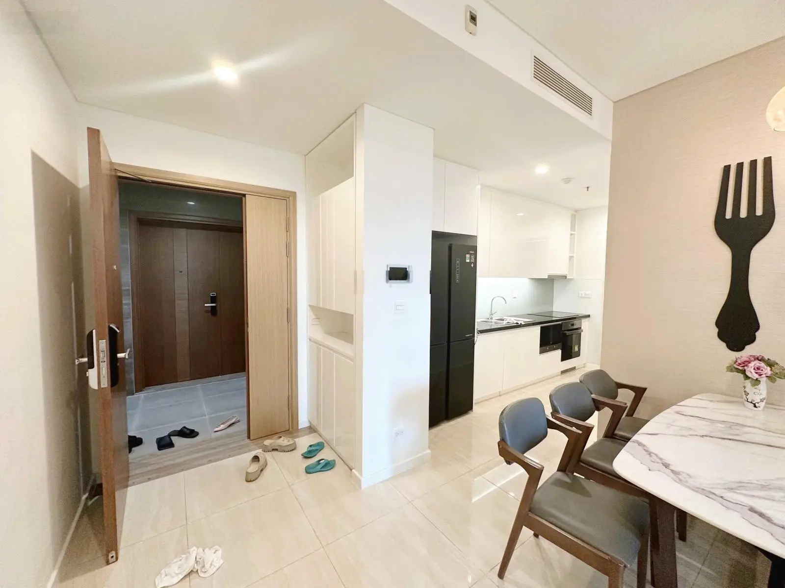 CĂN HOT - BÁN CĂN HỘ SADORA SALA 2PN CHỈ 7.9 TỶ, NHÀ FULL NT VIEW HỒ BƠI