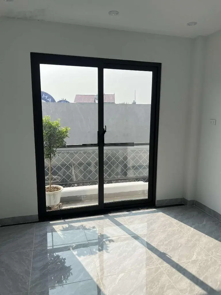 Bán nhà Thanh Văn 40m2- 3 tầng - 2.2tỷ