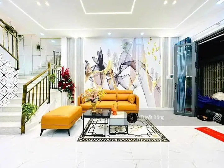 Nhà ngộp Đ.Bình Gĩa,P.13,Q.Tân Bình,Tp.Hồ Chí Minh.Gía chỉ 3tỷ hơn.Liền kề sân bay Tân Sơn Nhất