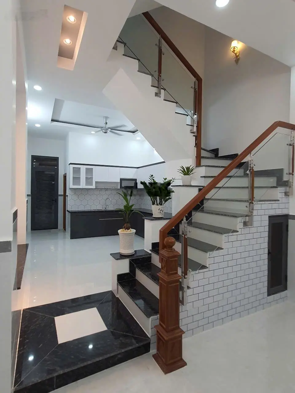 Bán căn nhà phố siêu rẻ đường số 8, p. Linh Xuân TP Thủ Đức