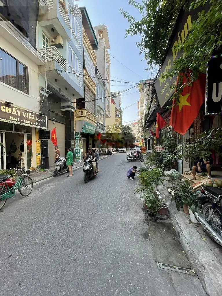 Nguyễn Sơn, Long Biên - mặt ngõ to như mặt phố, 2 mặt thoáng trước sau, kinh doanh, giá đầu tư