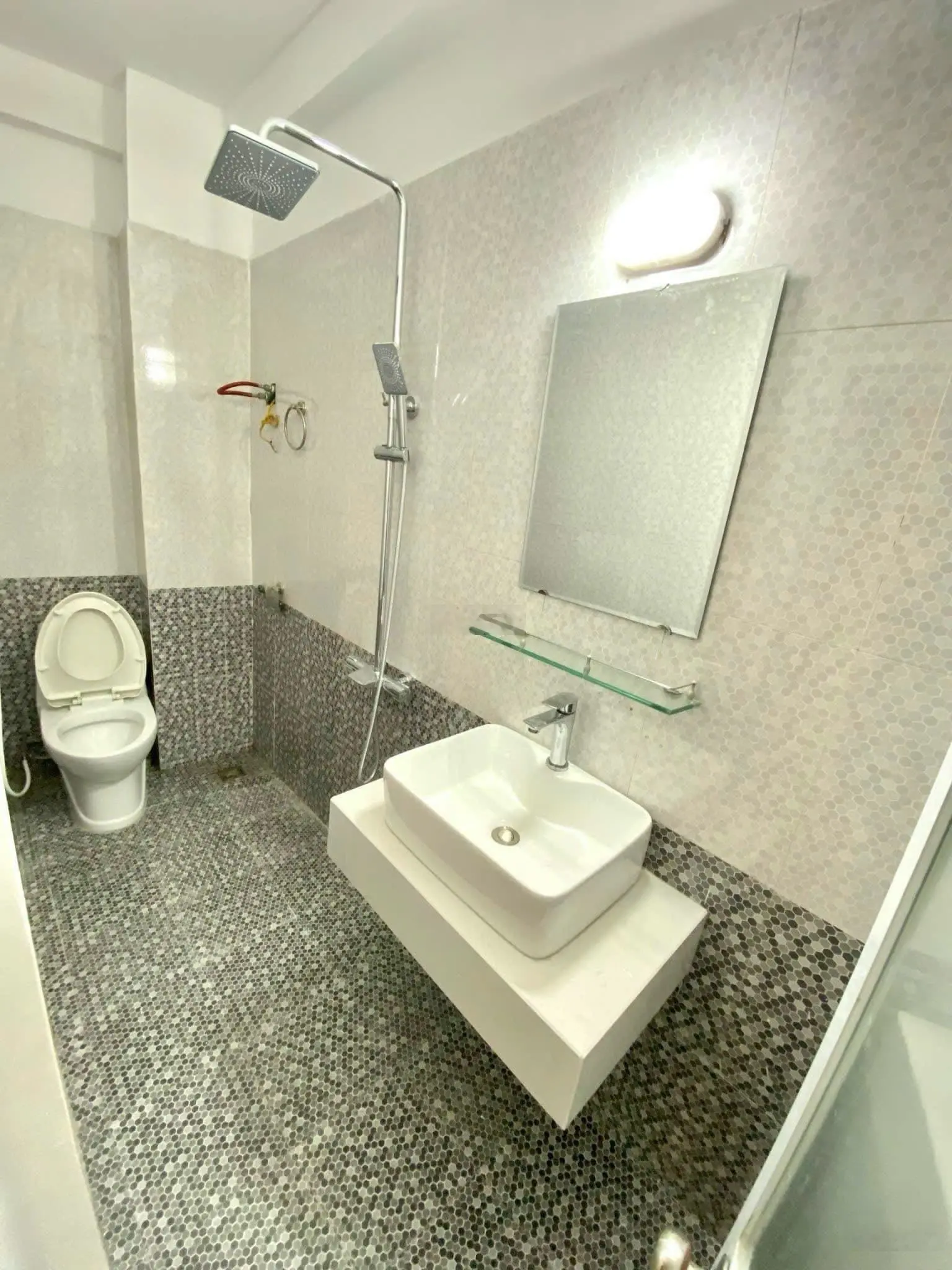 Bán nhà Phúc Lợi Long Biên 40mx4tầng giá 5,8tỷ. Ngõ nông, rộng, sổ vuông vắn, gần Việt Hưng, Vincom