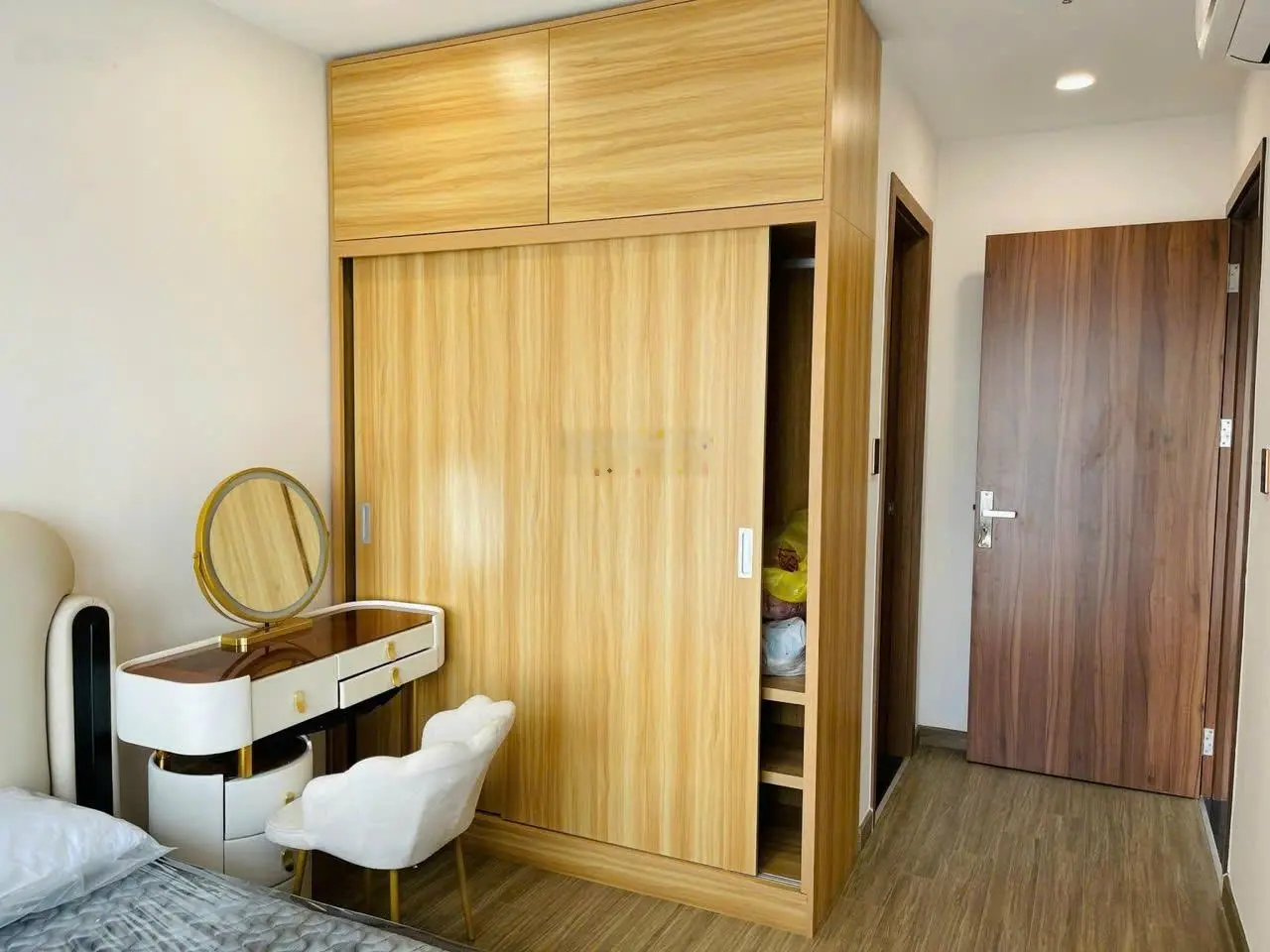 Suất nội bộ mua căn hộ tặng ngay nội thất cao cấp