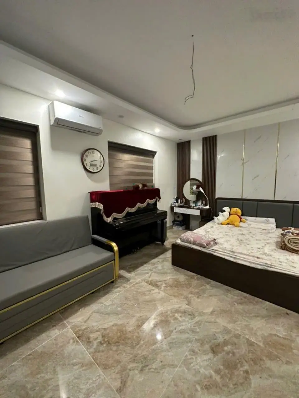 Bán nhà liền kề Geleximco, Lê Trọng Tấn thang máy nội thất xịn sò - S= 125m2 - giá 25.5 tỷ