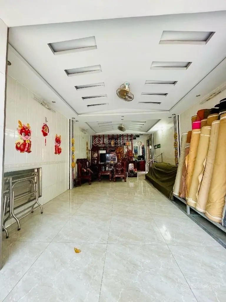 Chính chủ + GG bán Gần Chợ Vãi Tân Bình- 65m2 ,5 tầng 10T xíu.