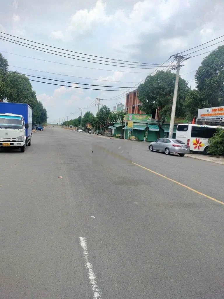 Kinh doanh thua lỗ cần bán gấp miếng đất trả nợ, có thương lượng.