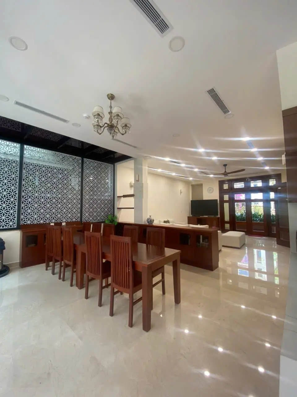 Siêu đẹp - duy nhất - bán biệt thự Ba Son Quận 1 - mới 100% hầm 4 tầng có thang máy