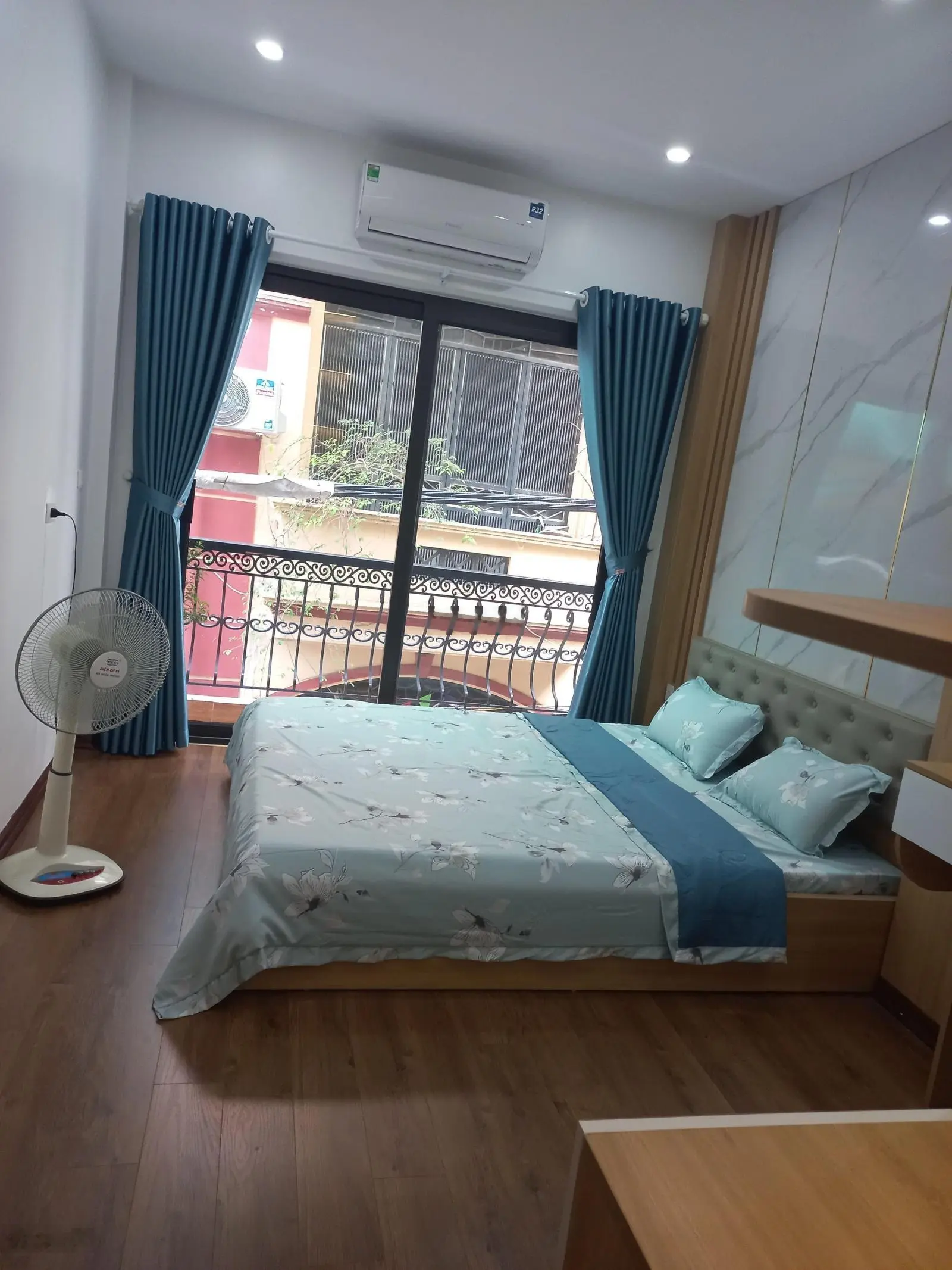Tôi chính chủ cần bán nhà 59 ngõ 580 trường chinh, đđ, ô tô đỗ cửa, kinh doanh, 40m ra phố