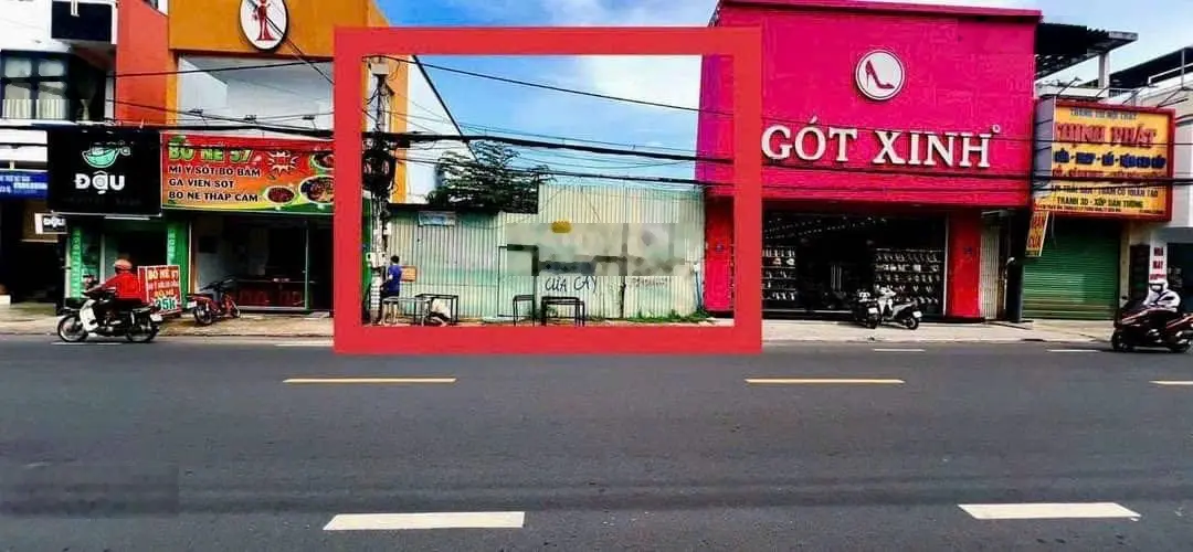 Bán lô đất 2 mặt tiền đường Phạm Văn Thuận