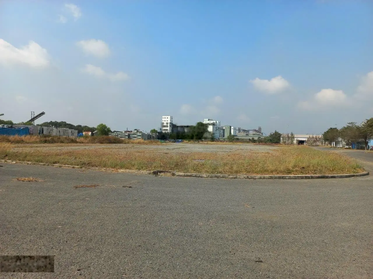 Chuyển nhượng 02 lô đất xây dựng kho xưởng trong KCN Sóng Thần 3 có thể bao chủ trương Logisitcs