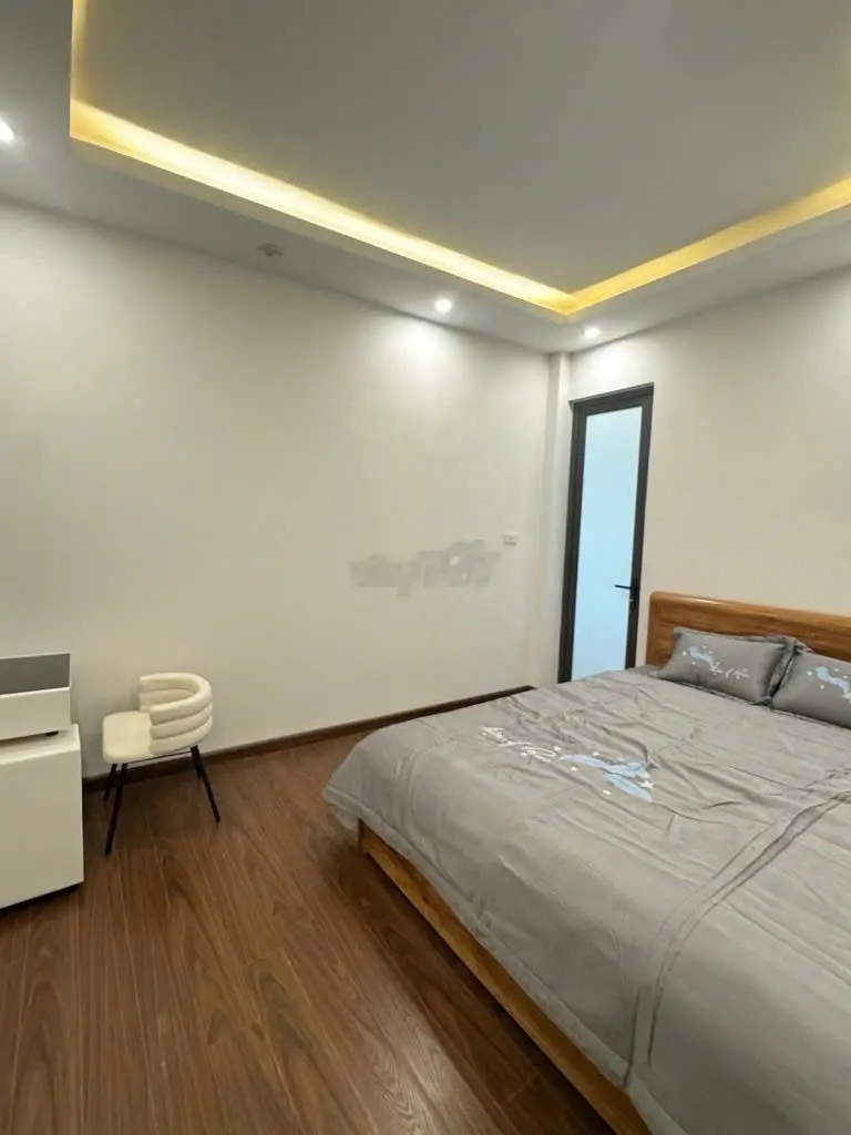 Hoa lâm 44 m2 x 4,65 tỷ - ngõ cực nông