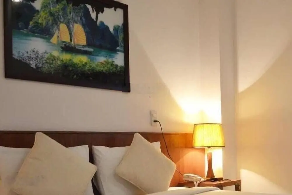 Khách sạn 5 tầng 1 lửng, 18 phòng ngay khu phố du lịch nguyễn văn thoại, dòng tiền 80 triệu/ tháng