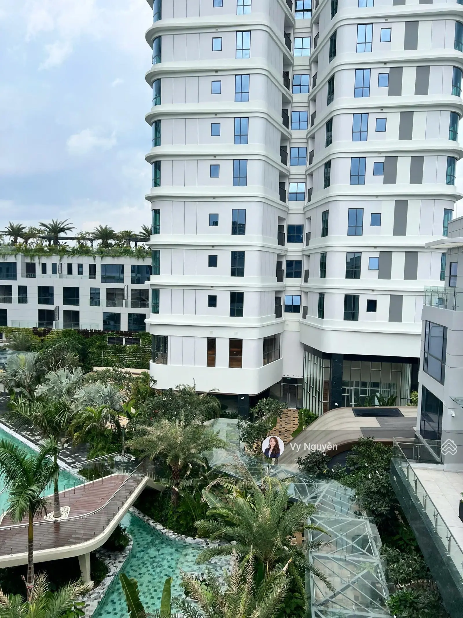 Bán nhà phố Zeit River Thủ Thiêm thiết kế 4 tầng sang trọng, mặt tiền rộng rãi
