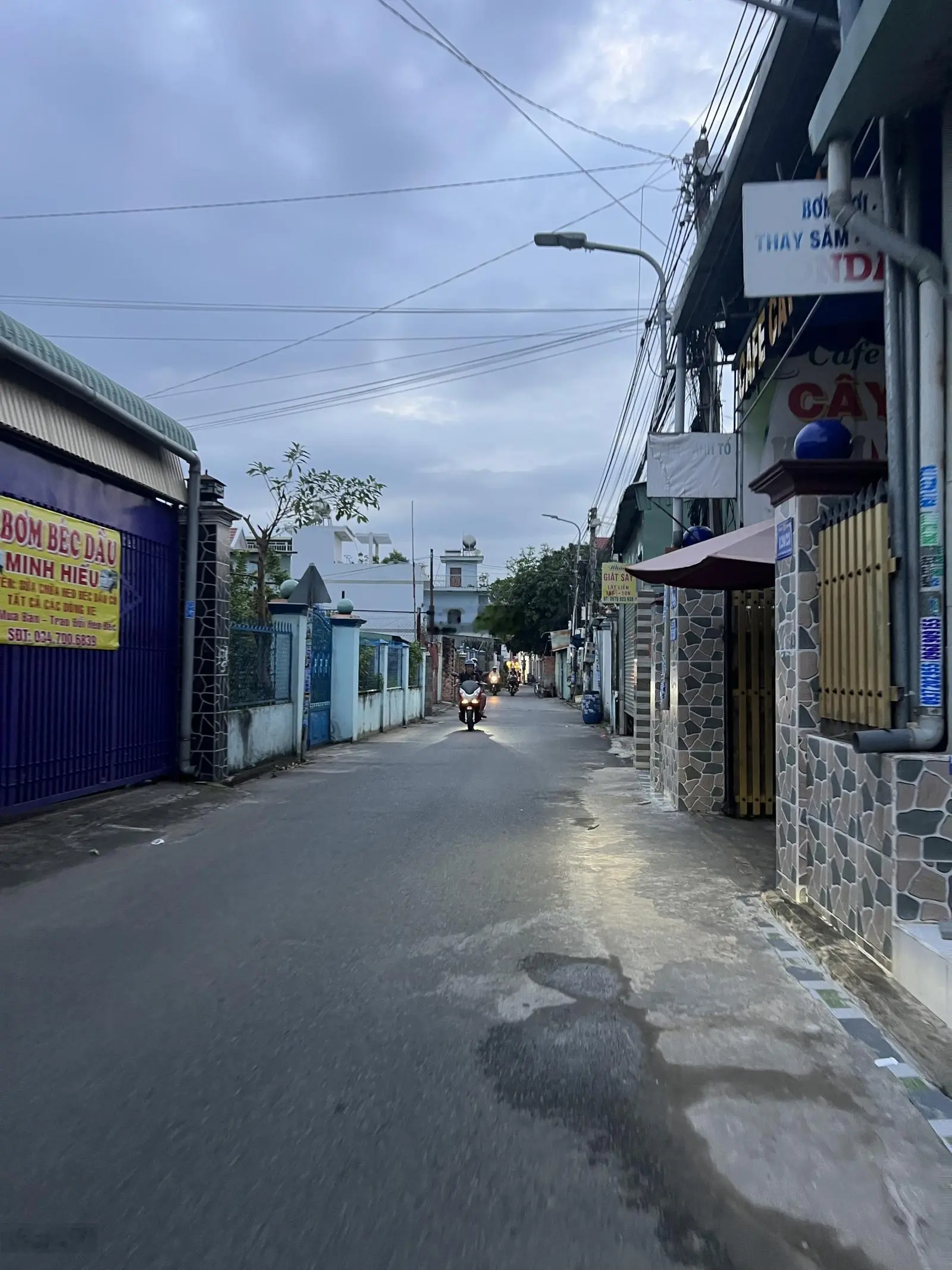 Bán lô đất mặt tiền hẻm Hai bà trưng tp dĩ an