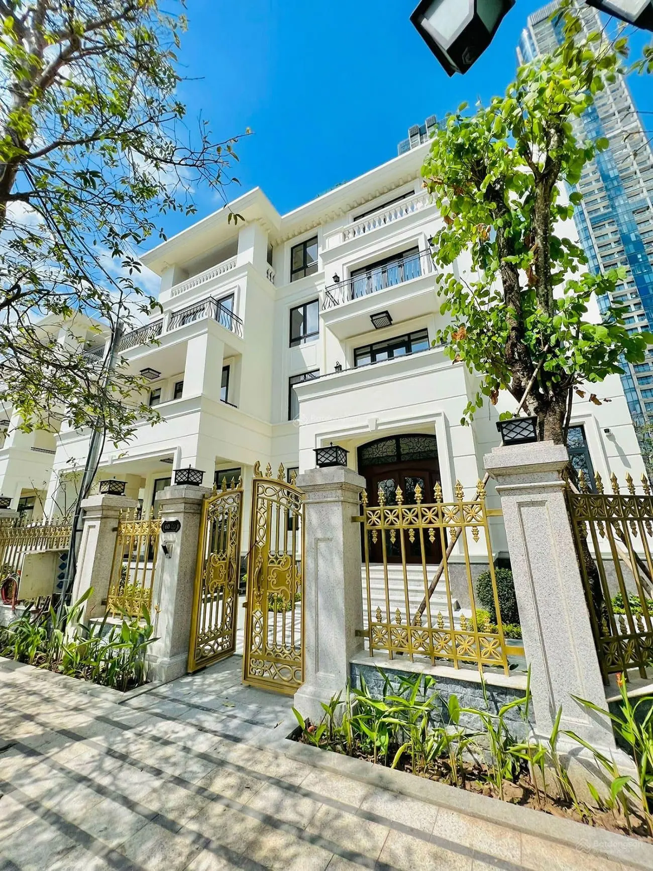 Bán biệt thự vip Bason Bến Nghé - Quận 1 - giá rẻ nhất khu Bason (giá bán 190 tỷ)