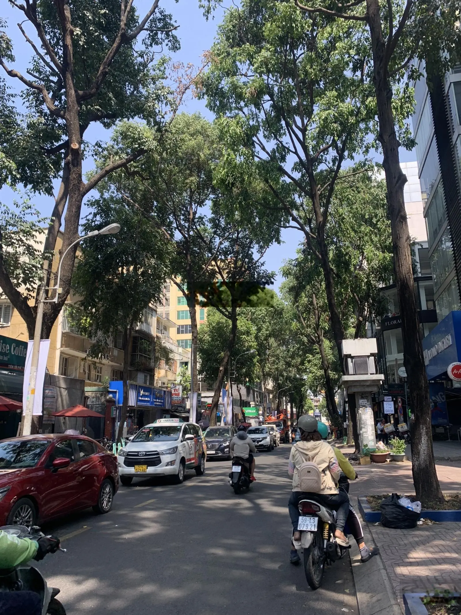 Mặt tiền khu hồ Con Rùa 13x50m, 6 tầng mới, giá 425 tỷ