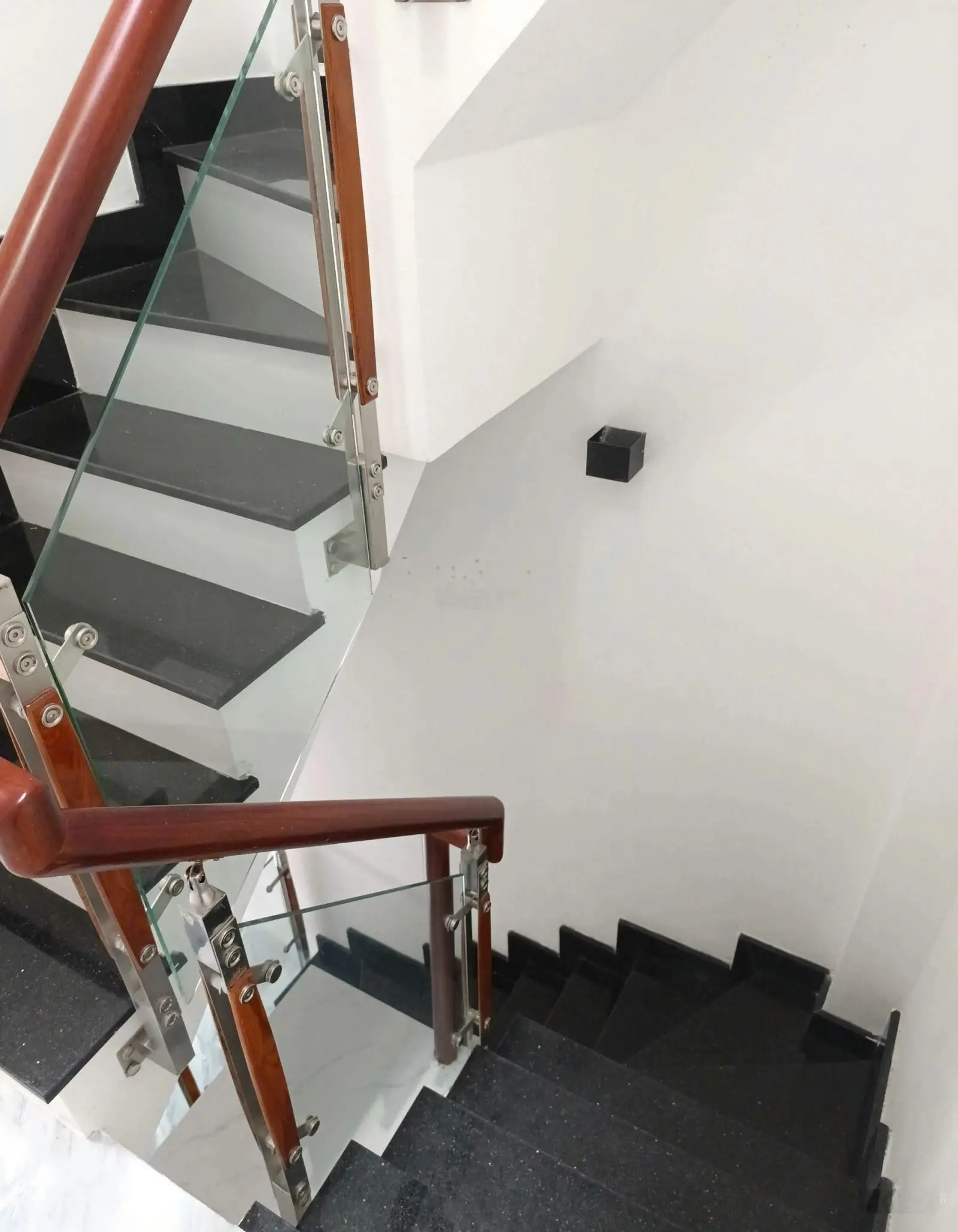 Nhà đẹp - giá tốt - chính chủ cần bán nhà 1/23 đường Bà Lài Phường 8 Quận 6, HCM