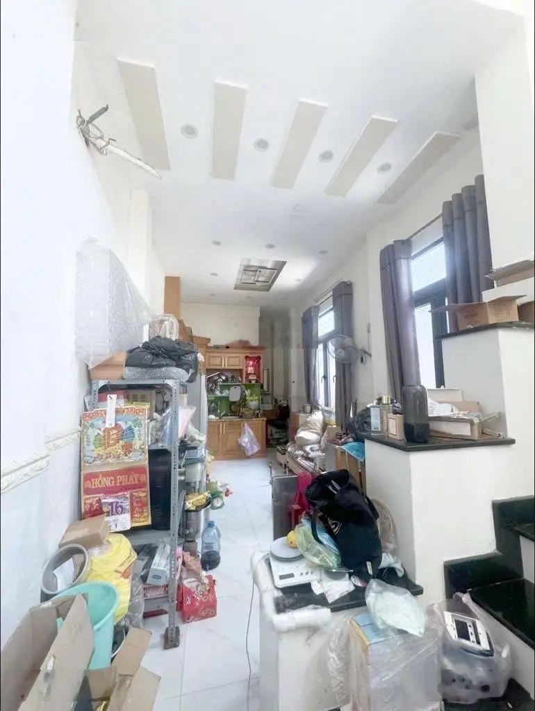Hiếm - bán nhà mặt tiền căn góc Tân Phú, 76m2, 3 tầng nở hậu, nhỉnh nhẹ 10tỷ