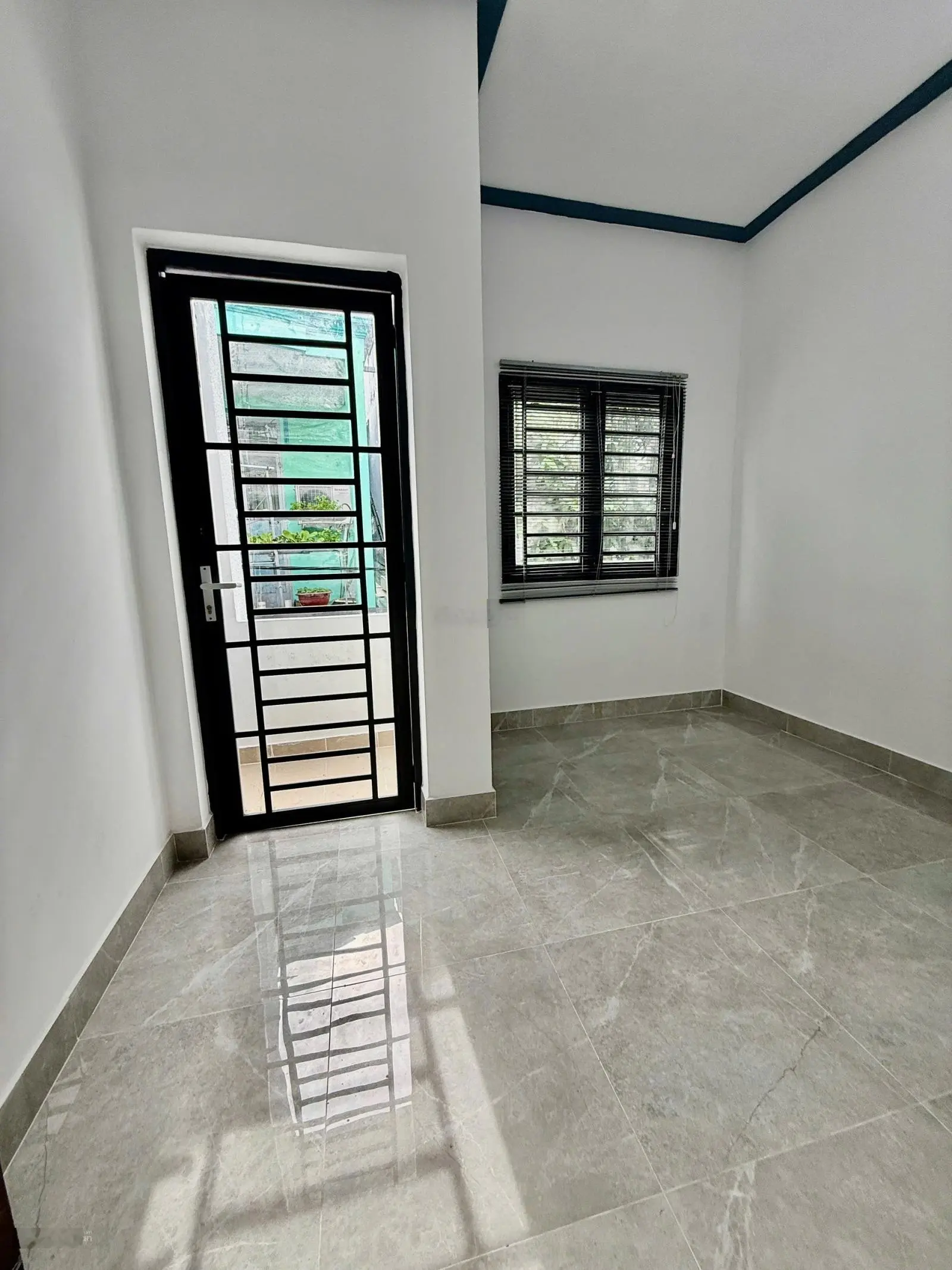 Bán căn nhà ngay Tân Thới Hiệp 21 qua Gò Vấp xíu ạ