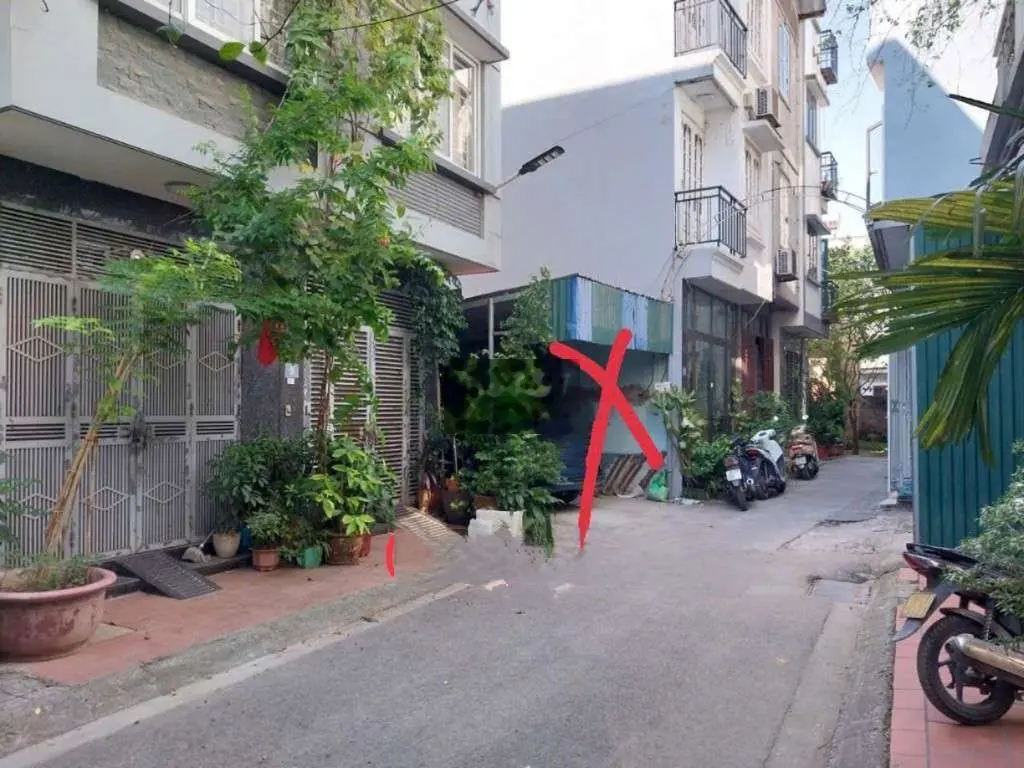 Bán 39m2 đất gia quất - ngõ nông đường ô tô - ô tô vào đất - cực hiếm