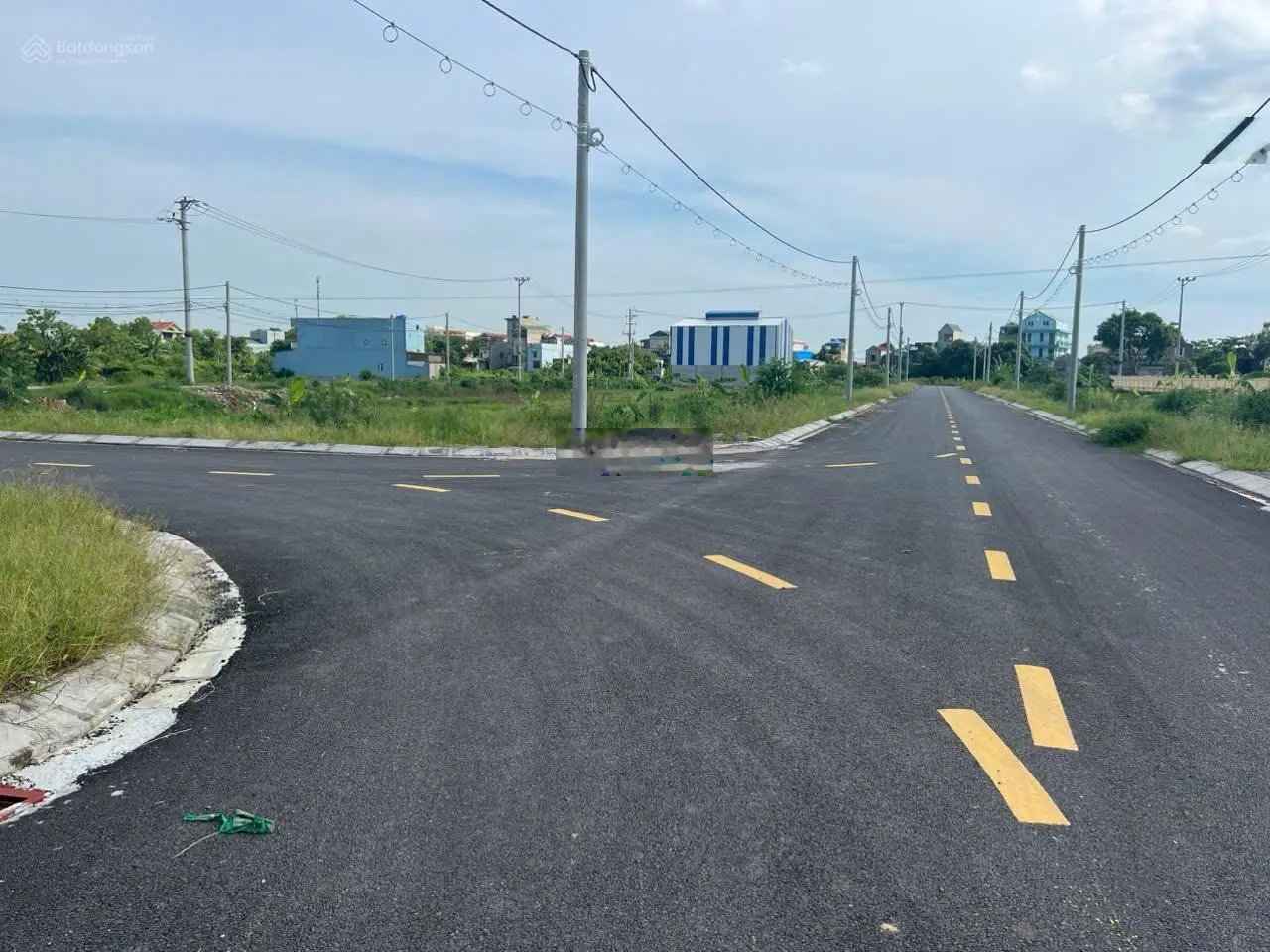 Tôi bán đất sổ đỏ trung tâm TP. Ninh Bình, đối diện KCN giá 1 tỷ