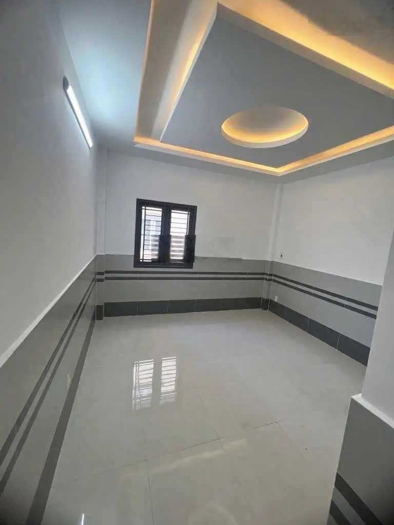 11 tỷ 800 thương lượng, bán nhà 4 tầng mặt tiền đường số 21, DT: Ngang 4 mét dài 23 mét