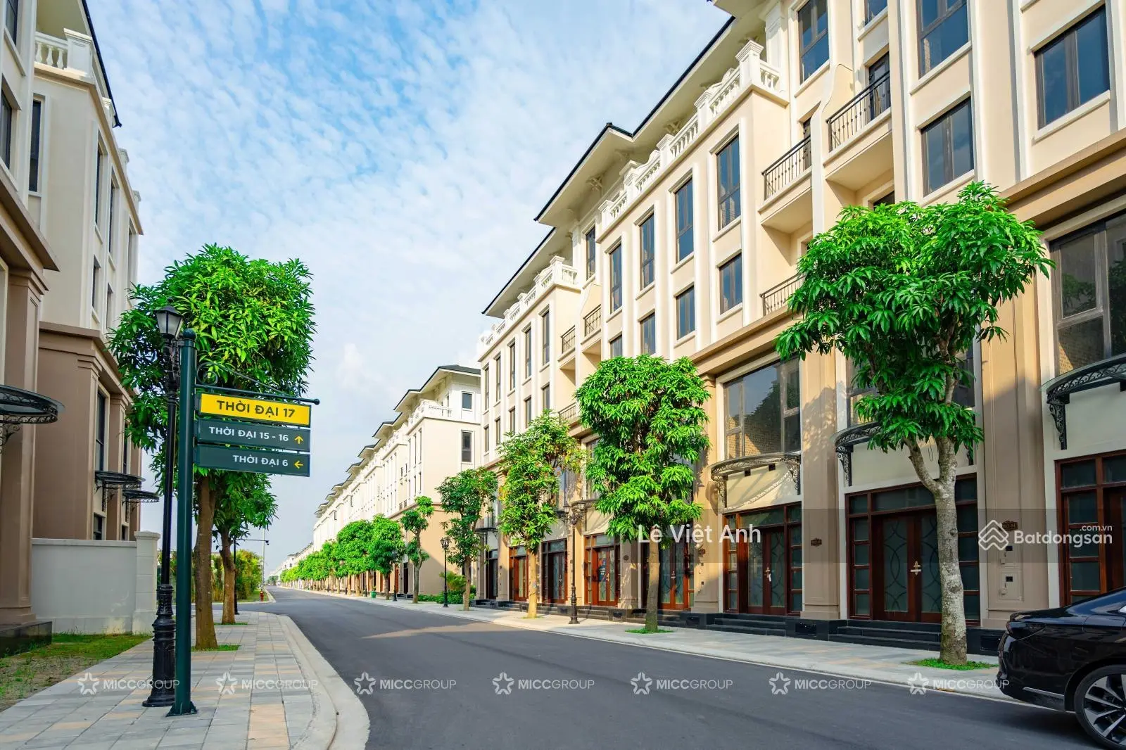 Chính chủ cần bán gấp căn liền kề Thời Đại 11 - Vinhomes Ocean Park 3, vị trí vàng, giá tốt