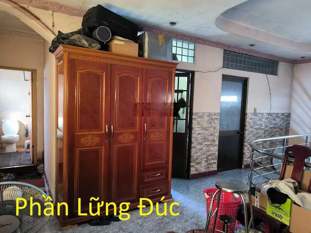 Nhà mặt tiền vừa ở, vừa kinh doanh - Quốc Lộ 22 ngay trung tâm thị trấn Củ Chi, DT 300m2