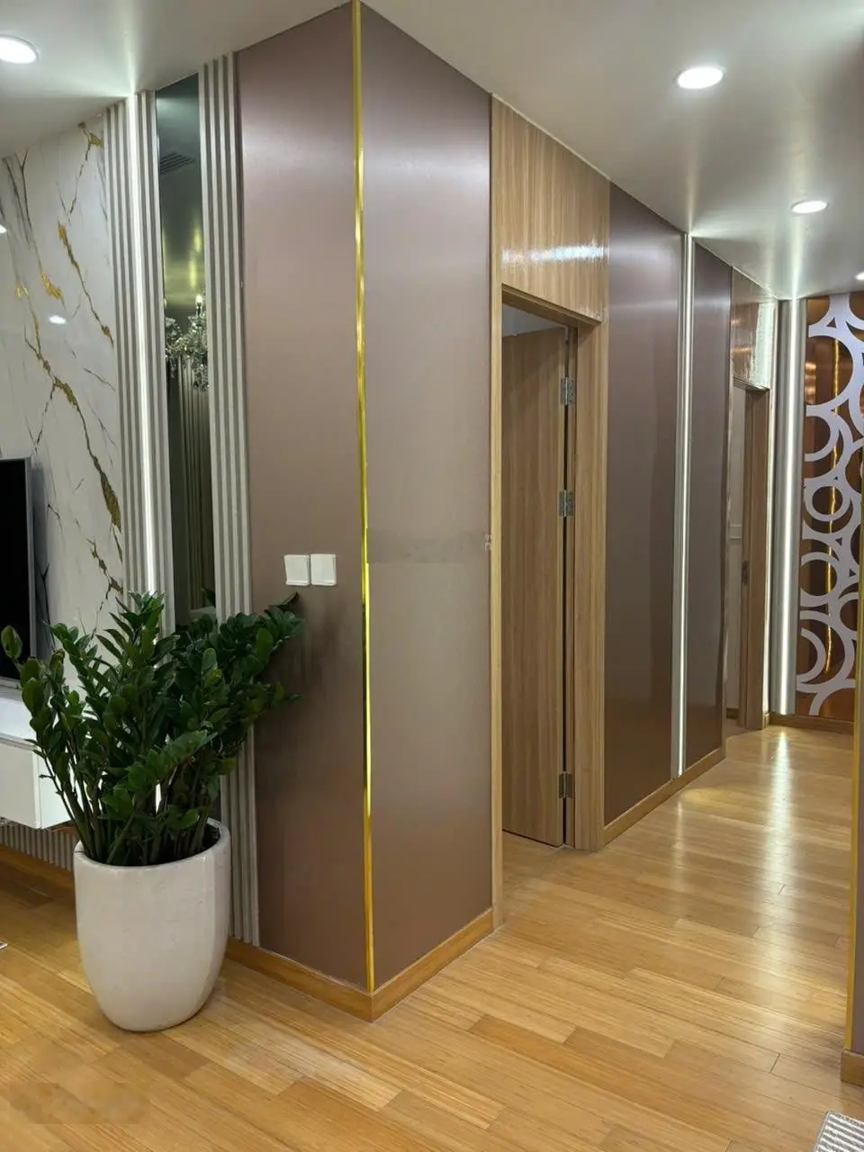 Bán căn hộ đẹp tại the zei mỹ đình, giá siêu hời chỉ 9,8 tỷ vnd. lh: 0934 593 ***