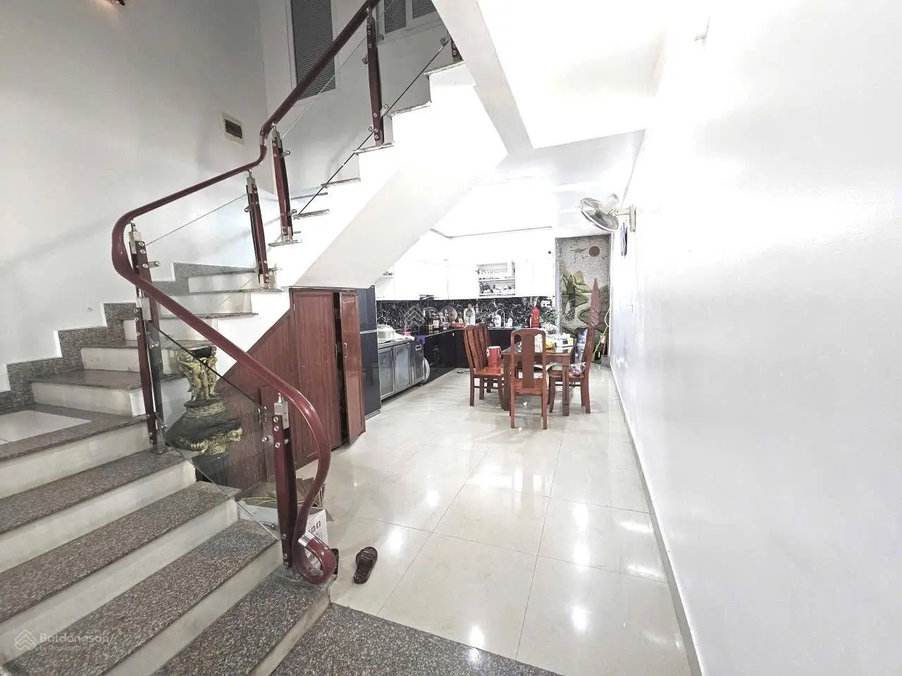 Nhà phố 40 Đỗ Nhuận đầy đủ nội thất