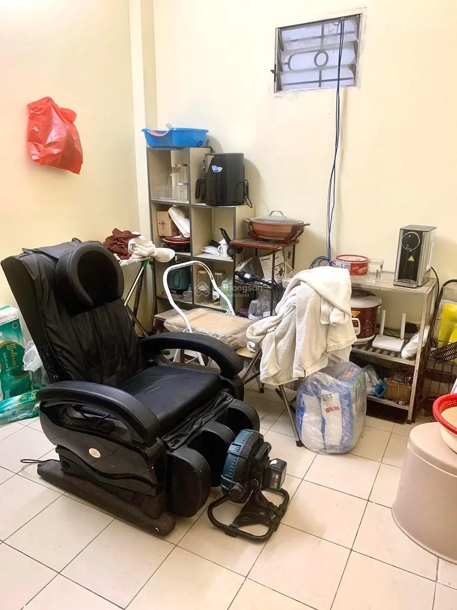 Cần bán nhà riêng Khương Đình! Nhà đẹp, gần phố, ngõ 2,5m, 2 thoáng, chỉ 6x tỉ.