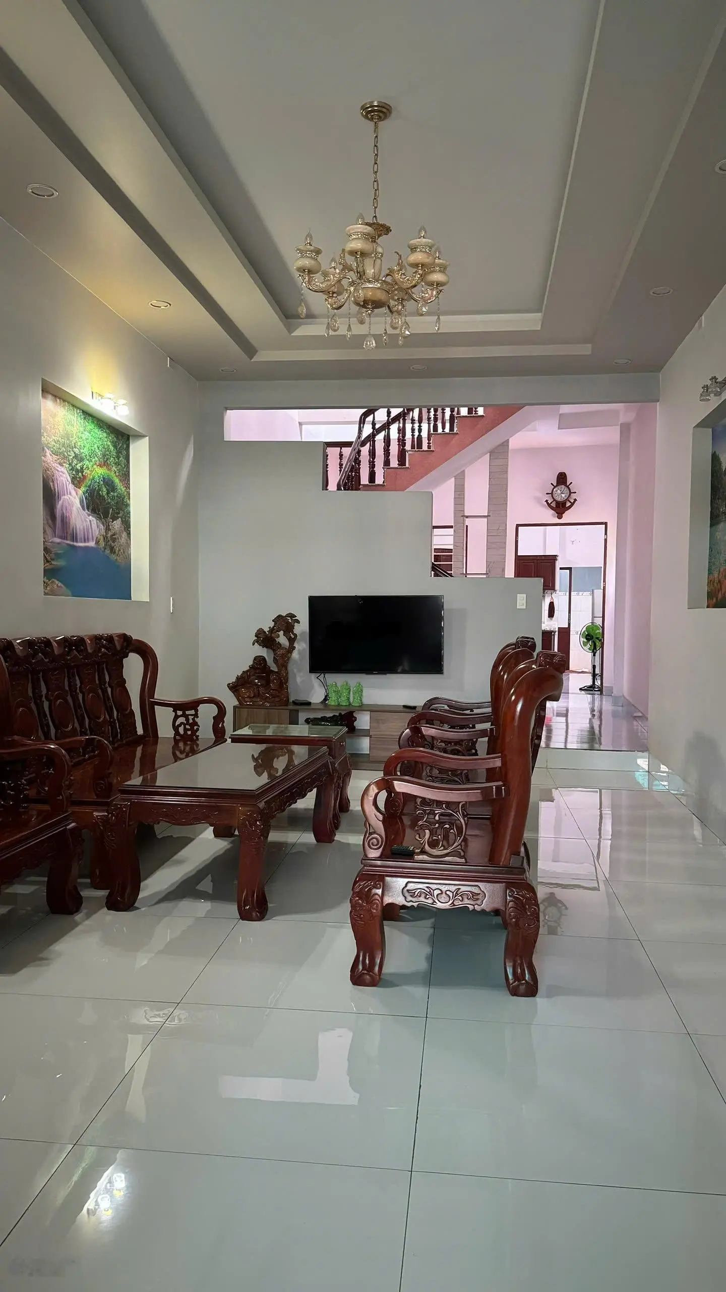 Bán nhanh nhà 2 mặt tiền 1 trệt 1 lầu Trung Dũng đối diện công an thành phố