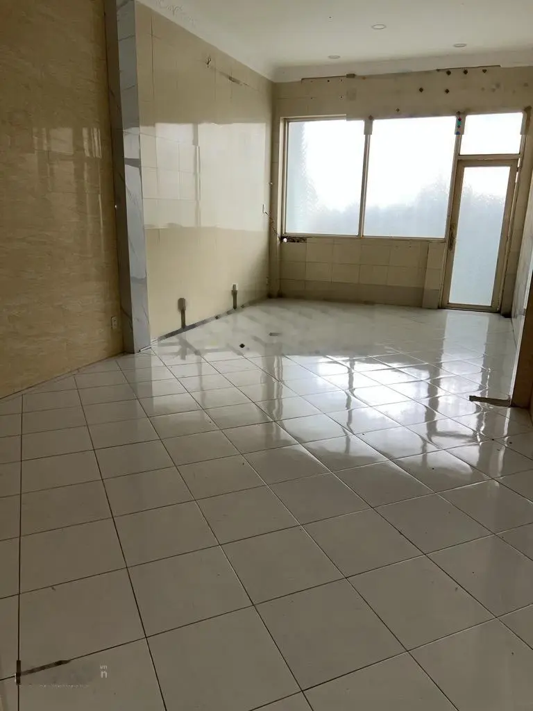 Bán nhà mặt phố KD đường 3/2 Q10, 3 tầng, 4m nở hậu, 58 tỷ (TL) pháp lý chuẩn, dòng tiền 1 tỷ/năm