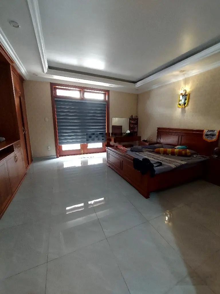 Nhà mặt tiền đường số 2, Phú Mỹ, Q7: 4 tầng, ST, 5,2*12m, 9,3 tỷ, thương lượng, SHR