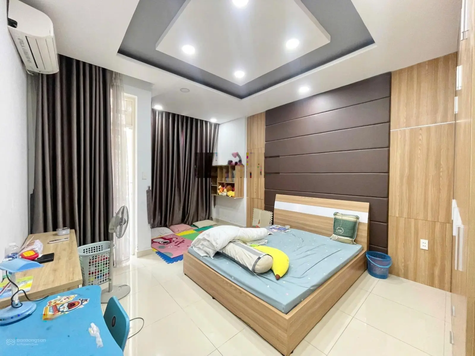 Bán nhà đường Quốc lộ 13, Phường Hiệp Bình Phước. Hẻm xe hơi, nhà 1 trệt 2 lầu có 4PN 4WC