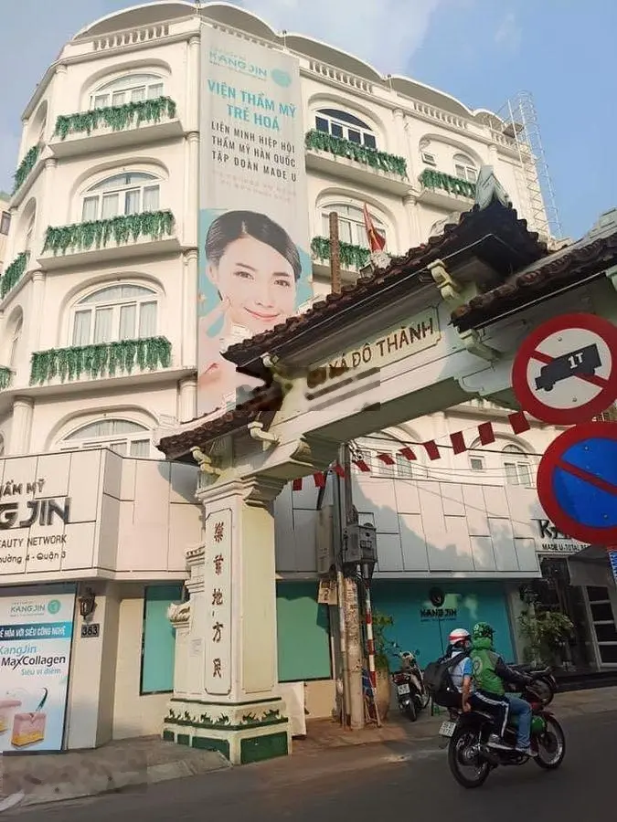 * 83m2 mặt tiền * (4 nở hậu 4,7 x 20m) - 4 tầng - Cư Xá Đô Thành