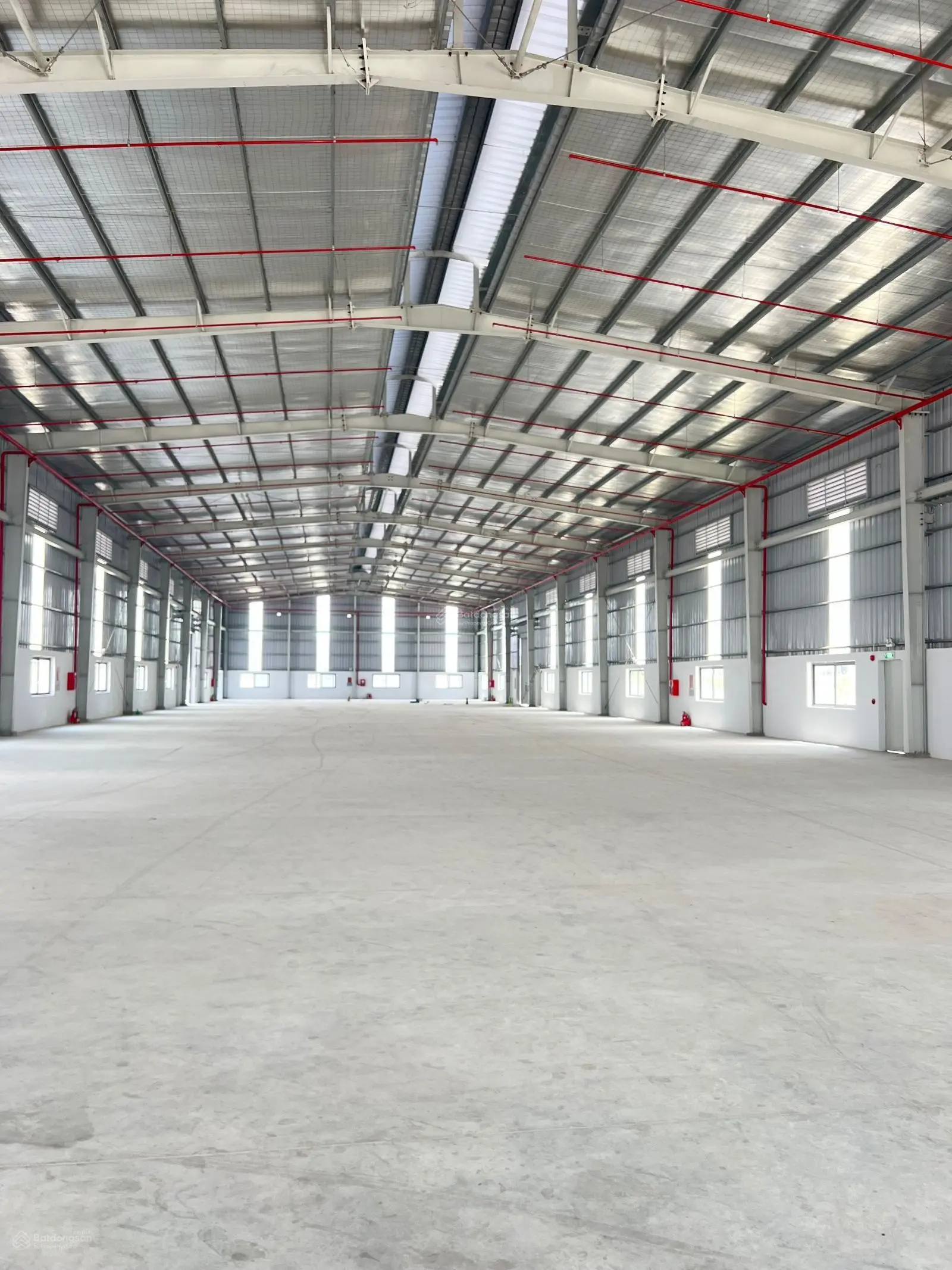 Chính chủ bán xưởng mới xây dựng 3000m2 KCN Đức Hòa 3, Đức Hòa, Long An