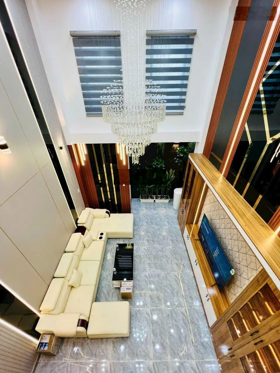Bán căn nhà đẹp ngay trung tâm Phường Thạnh Lộc, Quận 12 - giá 7ty250