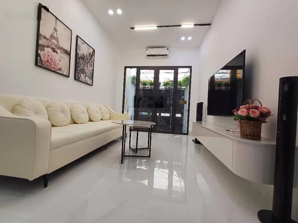 Bán nhà đường Kim Mã DT 45.2m2 x 6 tầng - mặt tiền 4.12m, ngõ thông, kinh doanh, thang máy
