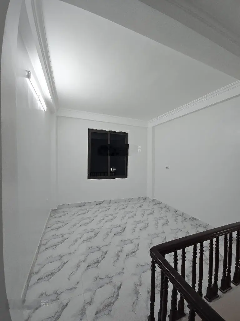 Bán nhà Giải Phóng, Hoàng Mai, nhà mới đi bộ ra bến xe nước ngầm, 4T mới, 40m2, 7.2 tỷ