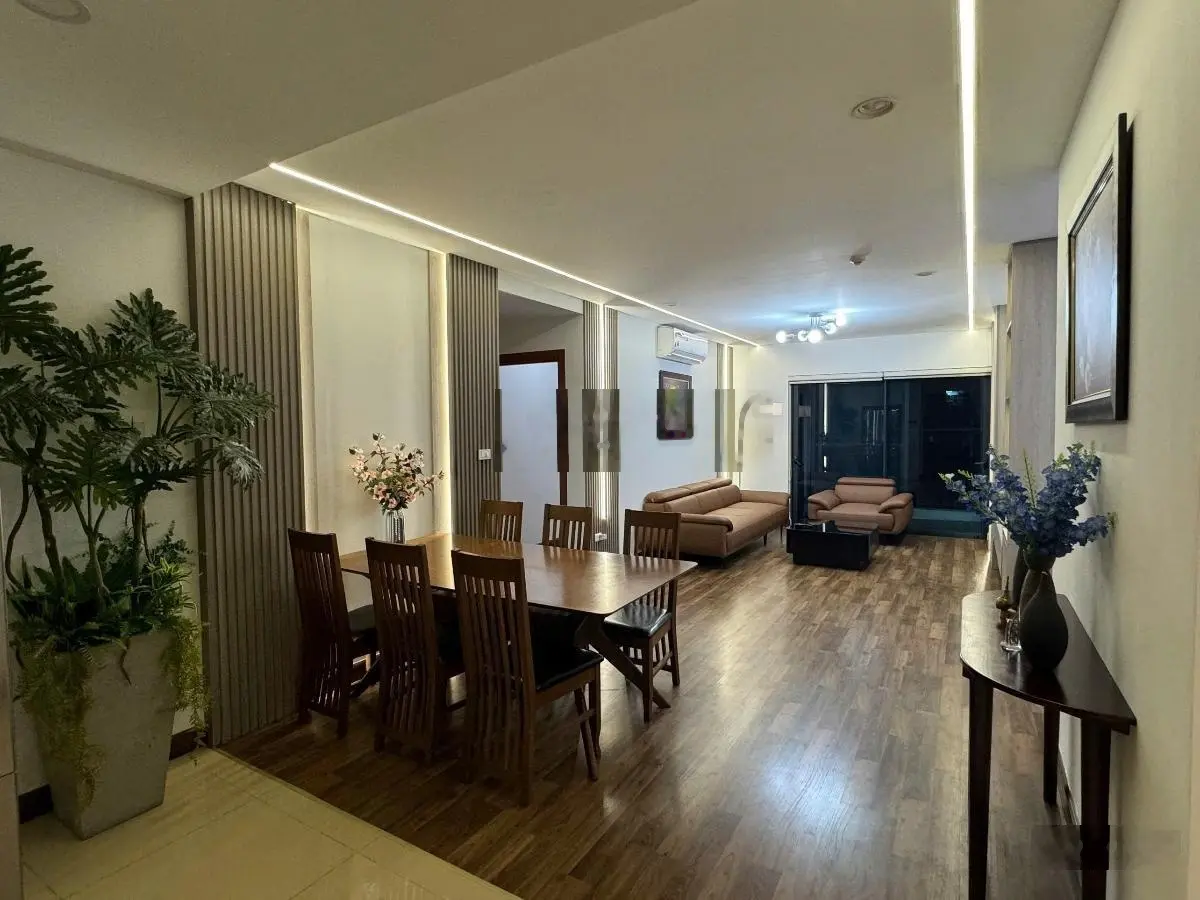 Bán Nhà Cầu Diễn - Hồ Tùng Mậu Ô tô tránh Kinh Doanh Văn Phòng 60m 5t Giá 11.x tỷ