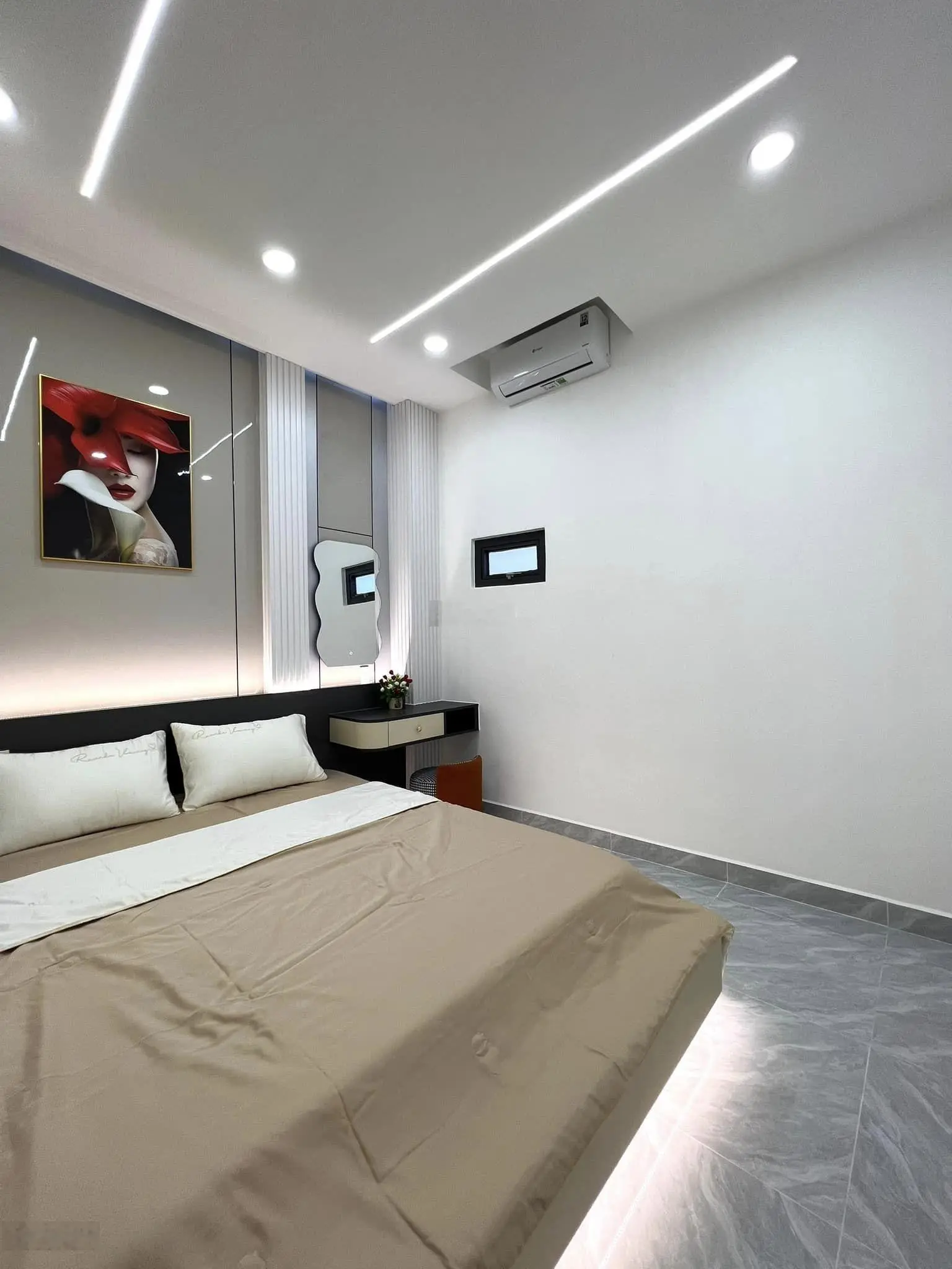 Nhà mới xây ngay MT Lê Văn Quới, tặng gói nội thất 100 triệu, sổ riêng, ngân hàng cho vay 70%