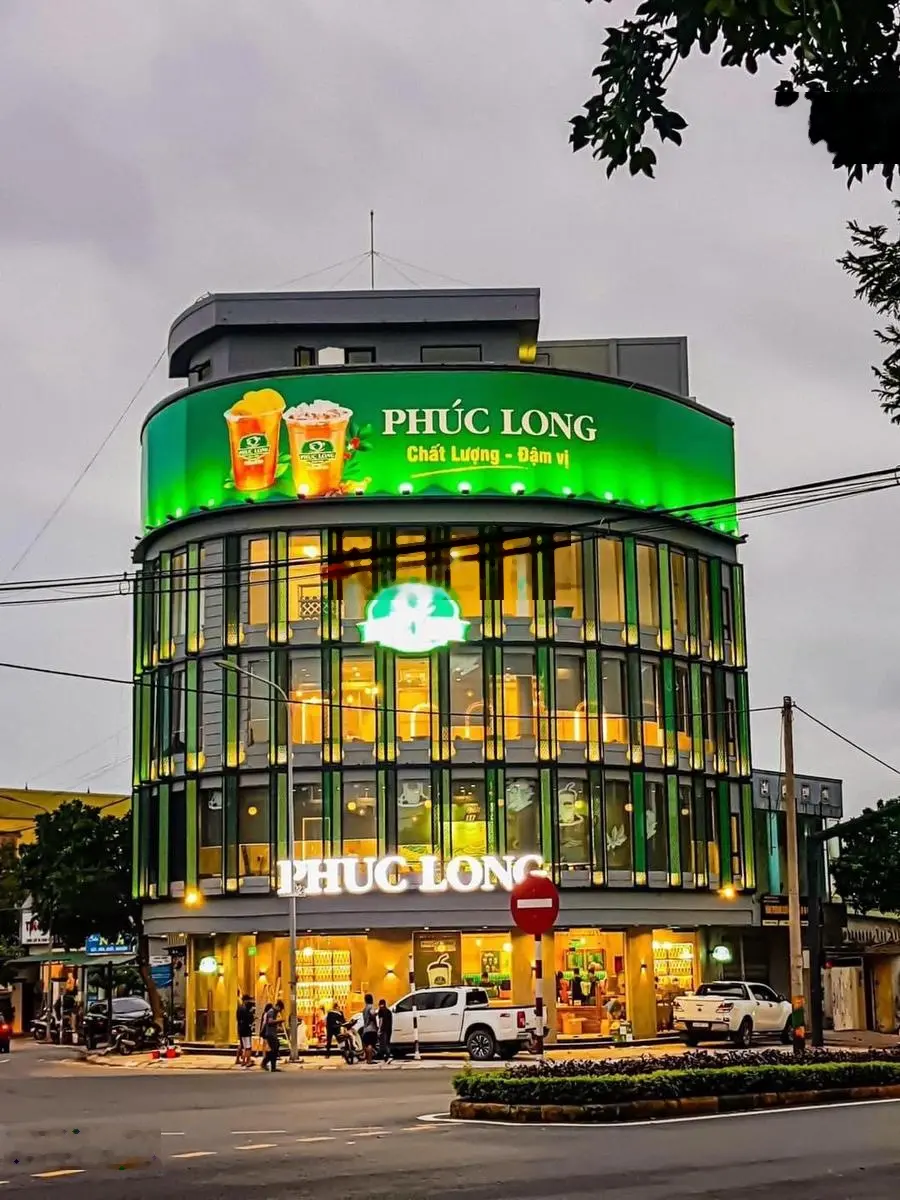 Góc 2MT Phạm Hồng Thái + Nguyễn Trãi, Quận 1 - 10 x 15m - 4 tầng - HĐ thuê 180 triệu - giá 50 tỷ TL
