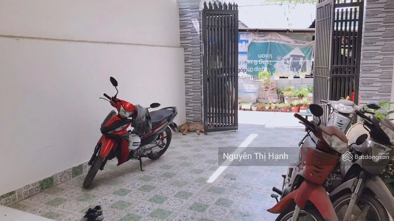 Giảm ngay 200 triệu cho khách thiện chí - nhà đẹp có sân ô tô, hẻm 109 đường Số 8, phường Linh Xuân