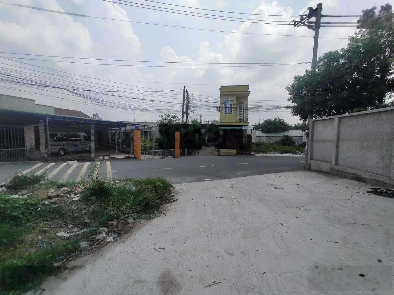 Cần bán đất giá 11 tỷ VND tại đường Trương Văn Vĩnh, Dĩ An, Bình Dương