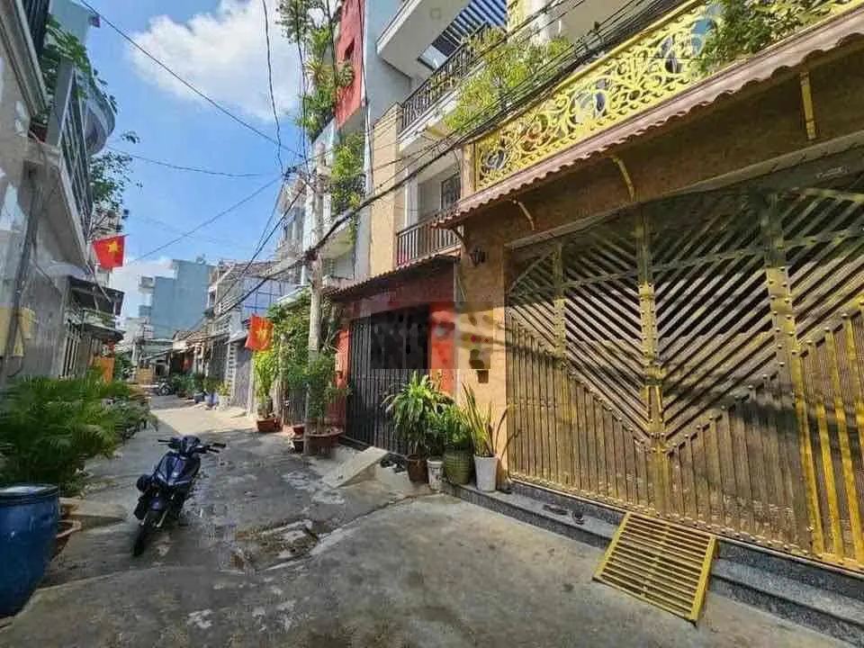 Bán Nhà SHChung Khu Dân Cư đông đúc.Hẻm4m 🚗 Thông 07.Dt:3,5x11m 1 Lầu