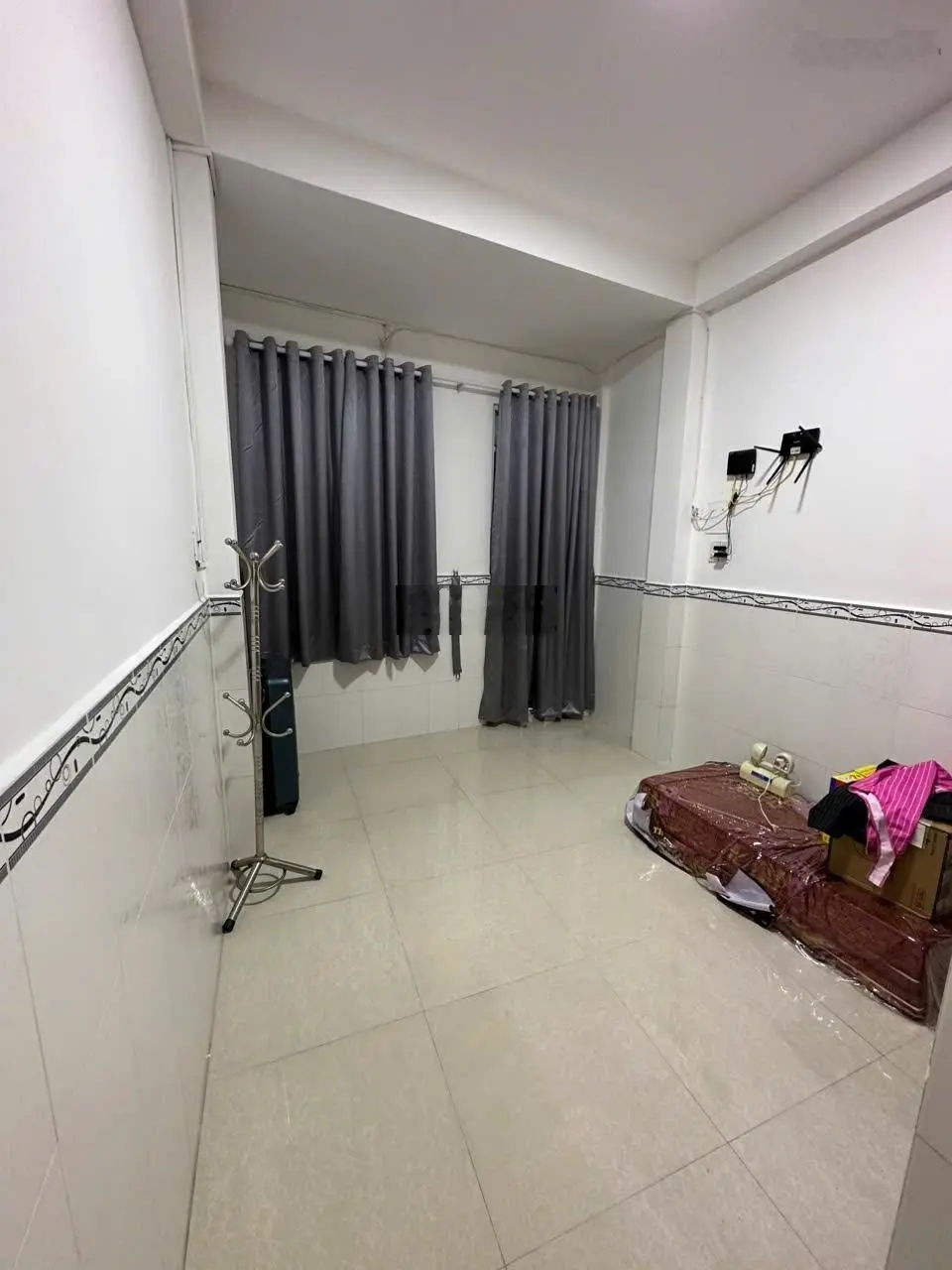 Vip.! NHÀ ĐIỆN BIÊN PHỦ 3 LẦU, HẺM 4M..!