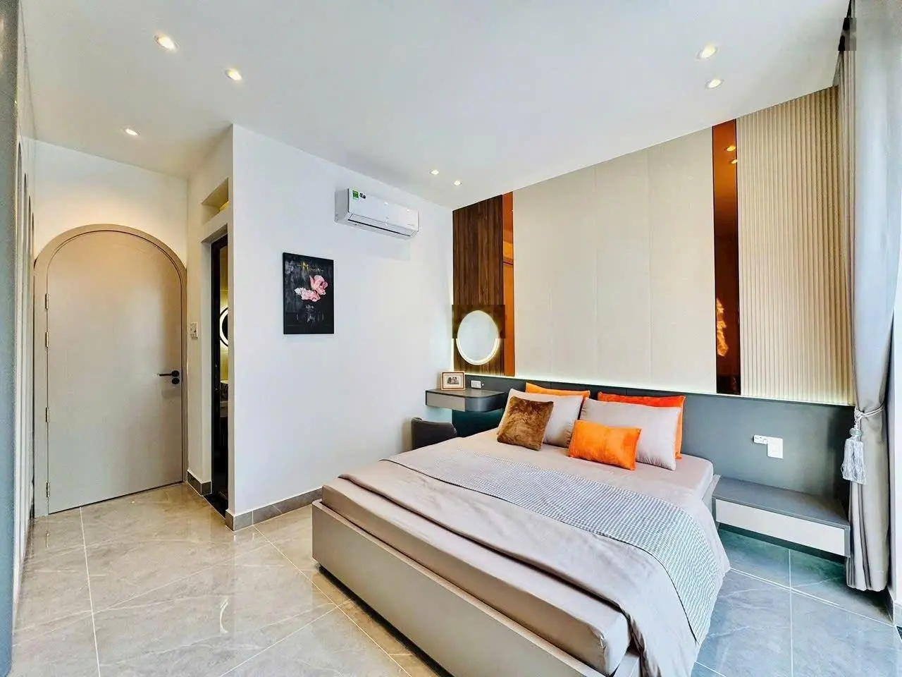 Nhà 3,5lầu mới hxh đường số 51 , phường 14 , quận - gv